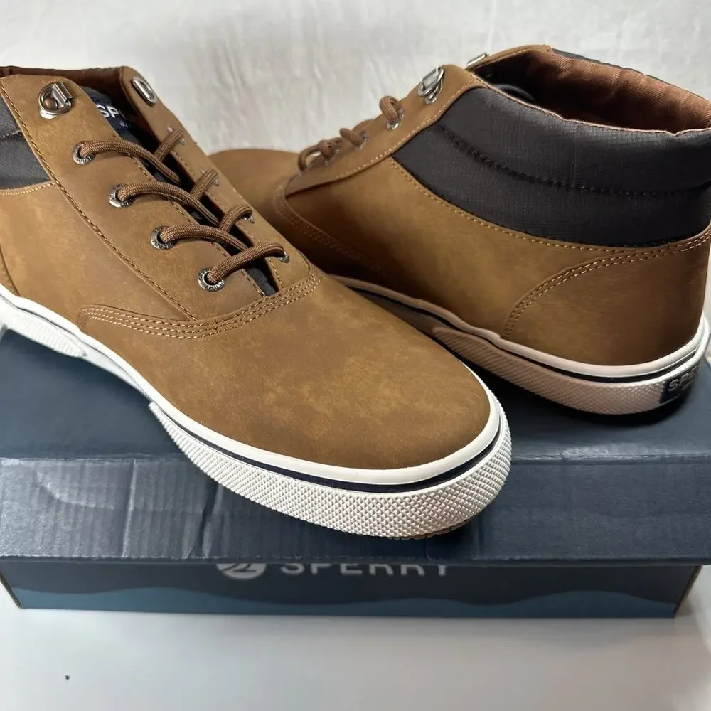 Men’s Sperry Halyard Storm Chukka Boots Size 11.5 New Box